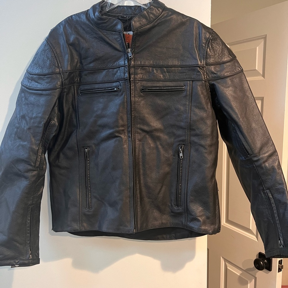Men's Black Leather Bomber Jacket with Zip Pockets